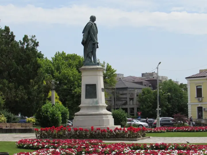 Cine a fost Vasile Alecsandri, poetul care a scris Hora Unirii