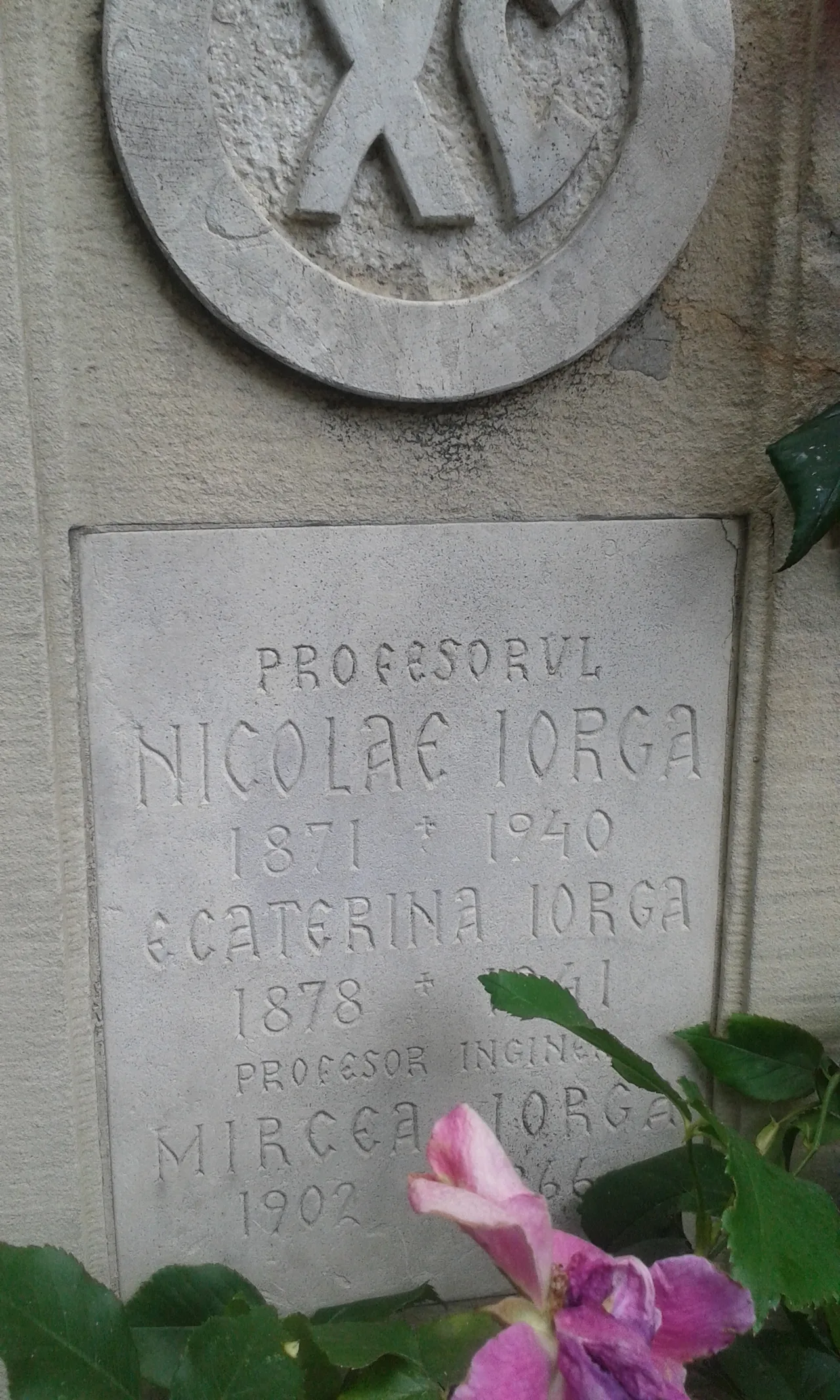 Mormântul lui Nicolae Iorga (3)