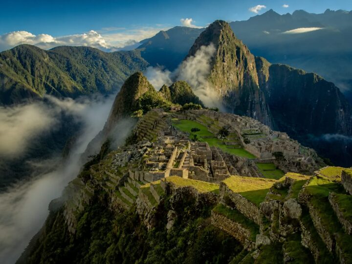 Dronele au identificat peste 2,4 kilometri de drumuri precolumbiene lângă Machu Picchu